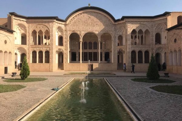syi-blog-italian-in-iran-1